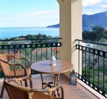 Poulithra Apartment | 45 m² Serviced apartment ∙ 4 guests