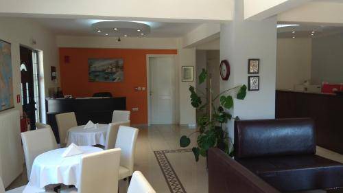 Poulithra Apartment | 45 m² Serviced apartment ∙ 4 guests