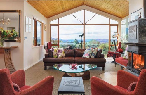 Acacia Bay Cabin | 46 m² Lodge ∙ 127 guests