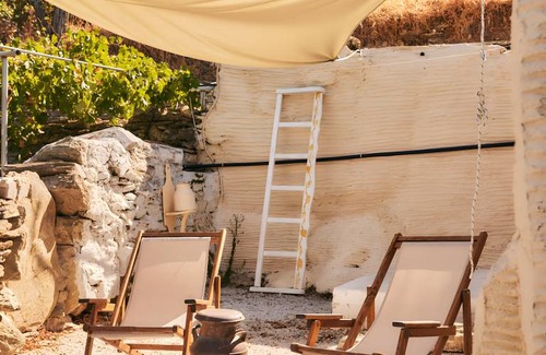 Andros Town House | 50 m² House ∙ 1 bedroom ∙ 3 guests