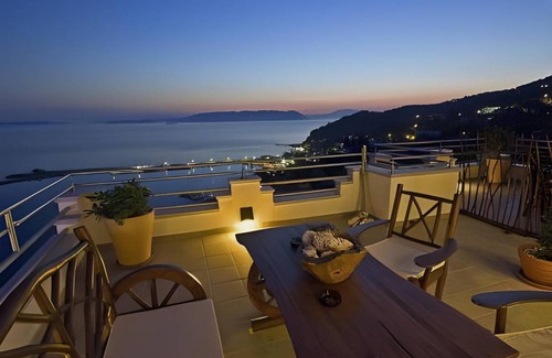 Loutraki Apartment | 50 m² Serviced apartment ∙ 2 bedrooms ∙ 127 guests