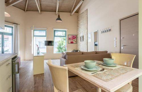 Thissio Apartment | 51 m² Apartment ∙ 5 guests