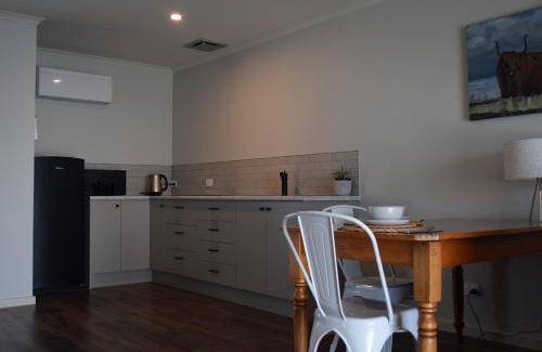 Western Creek Apartment | 54 m² Apartment ∙ 2 guests
