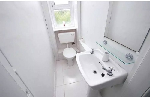 Glasgow Apartment | 55 m² Apartment ∙ 1 bedroom ∙ 6 guests