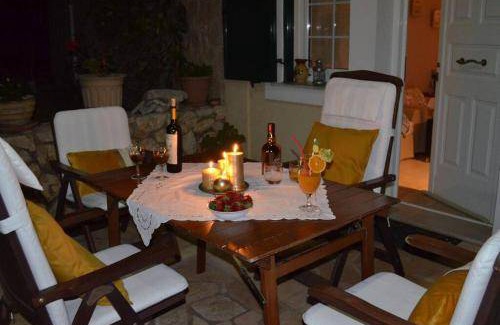 Karavados House | 55 m² House ∙ 1 bedroom ∙ 4 guests