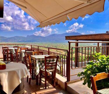 Psichro Apartment | 55 m² Serviced apartment ∙ 7 guests