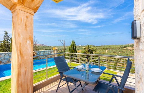 Roumeli Villa | 55 m² Villa ∙ 1 bedroom ∙ 4 guests