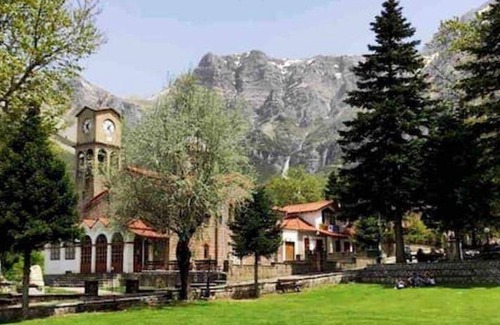 Central Tzoumerka Apartment | 56 m² Apartment ∙ 2 bedrooms ∙ 8 guests