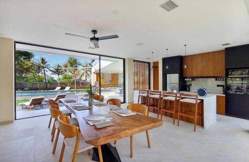 Selong Belanak Villa | 593 m² Villa ∙ 4 bedrooms ∙ 10 guests