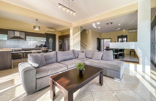 Milatos House | 6 bedroom lovely home in Lasithi, Crete