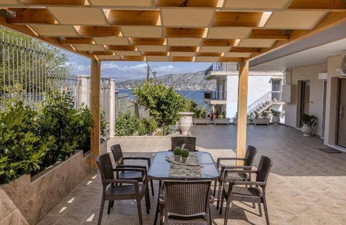 Salamis Apartment | 60 m² Apartment ∙ 2 bedrooms ∙ 4 guests