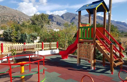 Fragkokastello Apartment | 60 m² Apartment ∙ 2 bedrooms ∙ 6 guests