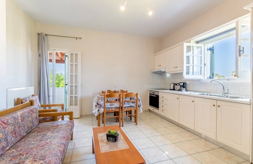 Acharavi Apartment | 60 m² Apartment ∙ 2 bedrooms ∙ 5 guests