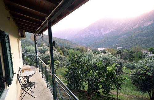 Central Tzoumerka House | 60 m² House ∙ 2 bedrooms ∙ 4 guests