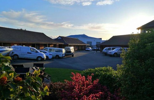 Tahunanui Hotel | 60 m² Motel ∙ 3 bedrooms ∙ 6 guests
