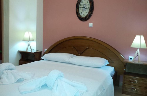 Kato Stalos Apartment | 61 m² Apartment ∙ 2 bedrooms ∙ 5 guests