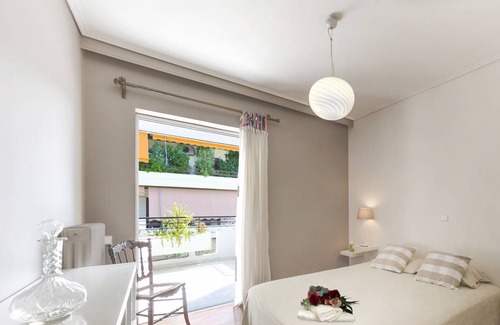 Chalandri Apartment | 63 m² Apartment ∙ 2 bedrooms ∙ 4 guests