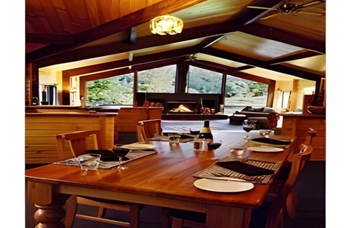 Franz Josef Glacier Hotel | 64 m² Hotel ∙ 3 guests