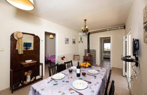 Menegata House | 65 m² House ∙ 2 bedrooms ∙ 5 guests