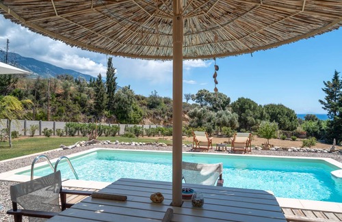 Karavados Villa | 65 m² Villa ∙ 1 bedroom ∙ 2 guests