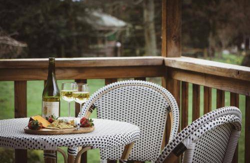 Deloraine House | 66 m² Farmhouse ∙ 2 bedrooms ∙ 4 guests