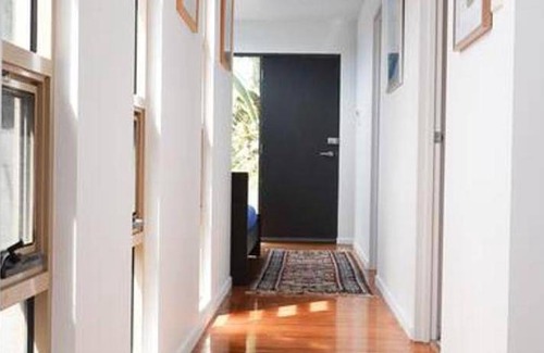 Primrose Sands House | 669 m² House ∙ 3 bedrooms ∙ 5 guests