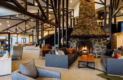 Freycinet Resort | 68 m² Resort ∙ 127 guests