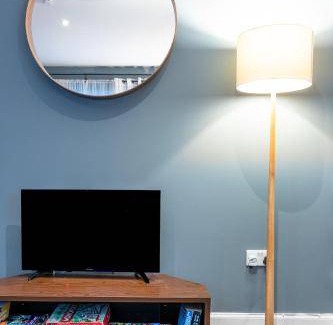 Inverness City Centre Apartment | 70 m² Apartment ∙ 2 bedrooms ∙ 4 guests