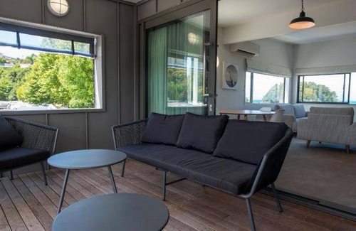 Ngaio Bay Apartment | 70 m² Apartment ∙ 2 bedrooms ∙ 127 guests