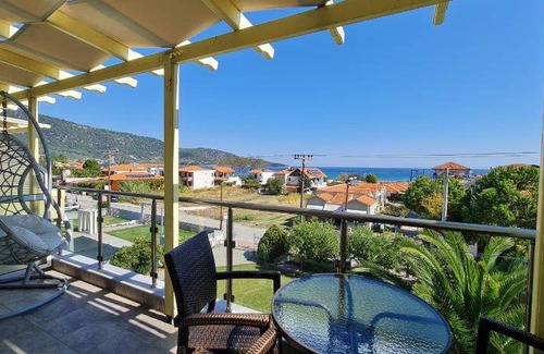 Chrisi Akti Apartment | 70 m² Serviced apartment ∙ 2 bedrooms ∙ 5 guests