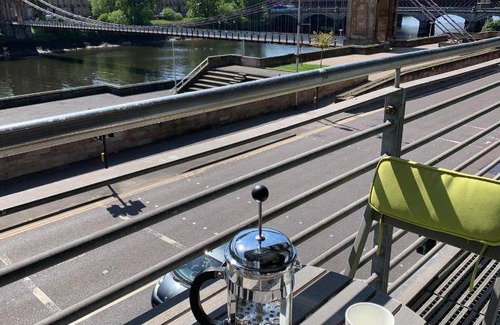 City Centre Glasgow Apartment | 72 m² Apartment ∙ 2 bedrooms ∙ 4 guests