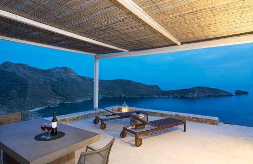 Serifos House | 72 m² House ∙ 2 bedrooms ∙ 4 guests