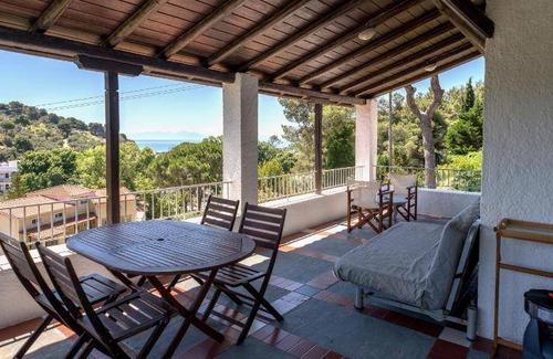 Troulos House | 75 m² House ∙ 3 bedrooms ∙ 6 guests