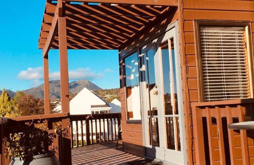 Two Mile Bay Hotel | 75 m² Motel ∙ 2 bedrooms ∙ 127 guests