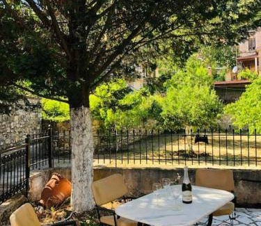 Lagadia House | 76 m² House ∙ 2 bedrooms ∙ 6 guests