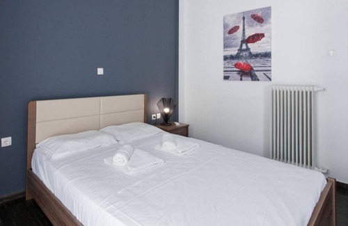 Athens City Centre Apartment | 77 m² Apartment ∙ 2 bedrooms ∙ 6 guests