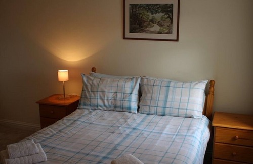 Rothesay House | 8 Grand Marine Court
