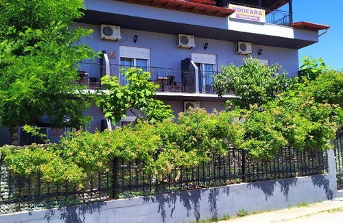 Nea Mesagkala Apartment | 80 m² Apartment ∙ 3 bedrooms ∙ 6 guests
