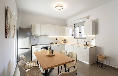 Filiatra Apartment | 80 m² Apartment ∙ 2 bedrooms ∙ 5 guests