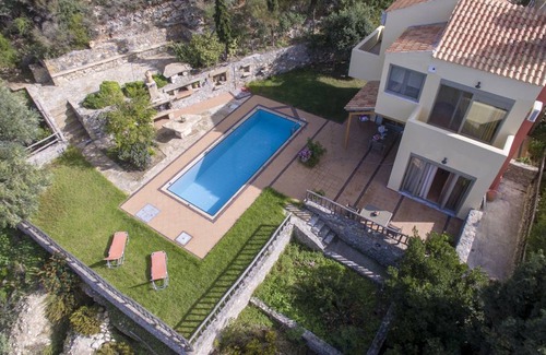 Milia House | 80 m² Finca ∙ 2 bedrooms ∙ 6 guests