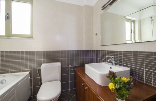 Milia House | 80 m² Finca ∙ 2 bedrooms ∙ 6 guests