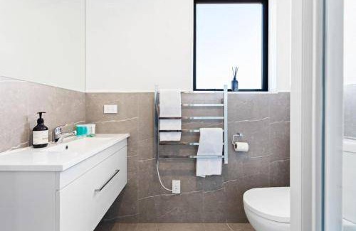 Pukekohe House | 80 m² House ∙ 2 bedrooms ∙ 4 guests