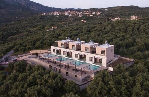 Zakharo House | 80 m² House ∙ 2 bedrooms ∙ 5 guests