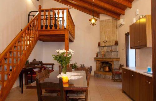 Alikambos House | 80 m² House ∙ 3 bedrooms ∙ 6 guests