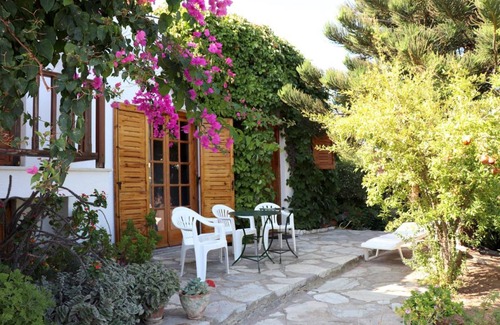Vathi House | 80 m² House ∙ 3 bedrooms ∙ 6 guests