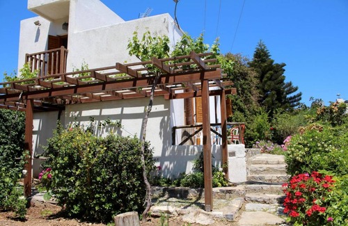 Vathi House | 80 m² House ∙ 3 bedrooms ∙ 6 guests