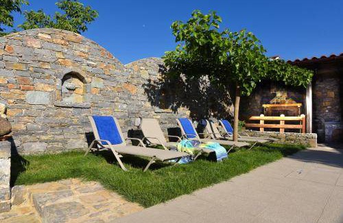 Mylopotamos Villa | 80 m² Villa ∙ 2 bedrooms ∙ 5 guests