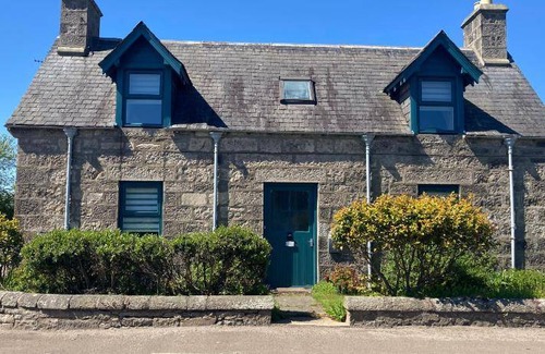 Brora Apartment | 82 m² Apartment ∙ 2 bedrooms ∙ 4 guests