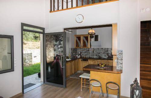 Paliki Villa | 83 m² Villa ∙ 3 bedrooms ∙ 12 guests