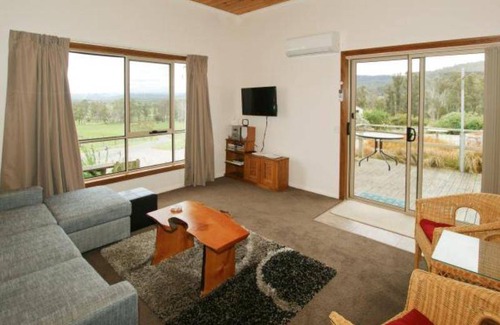 Latrobe Bed & Breakfast | 85 m² Bed and breakfast ∙ 4 guests